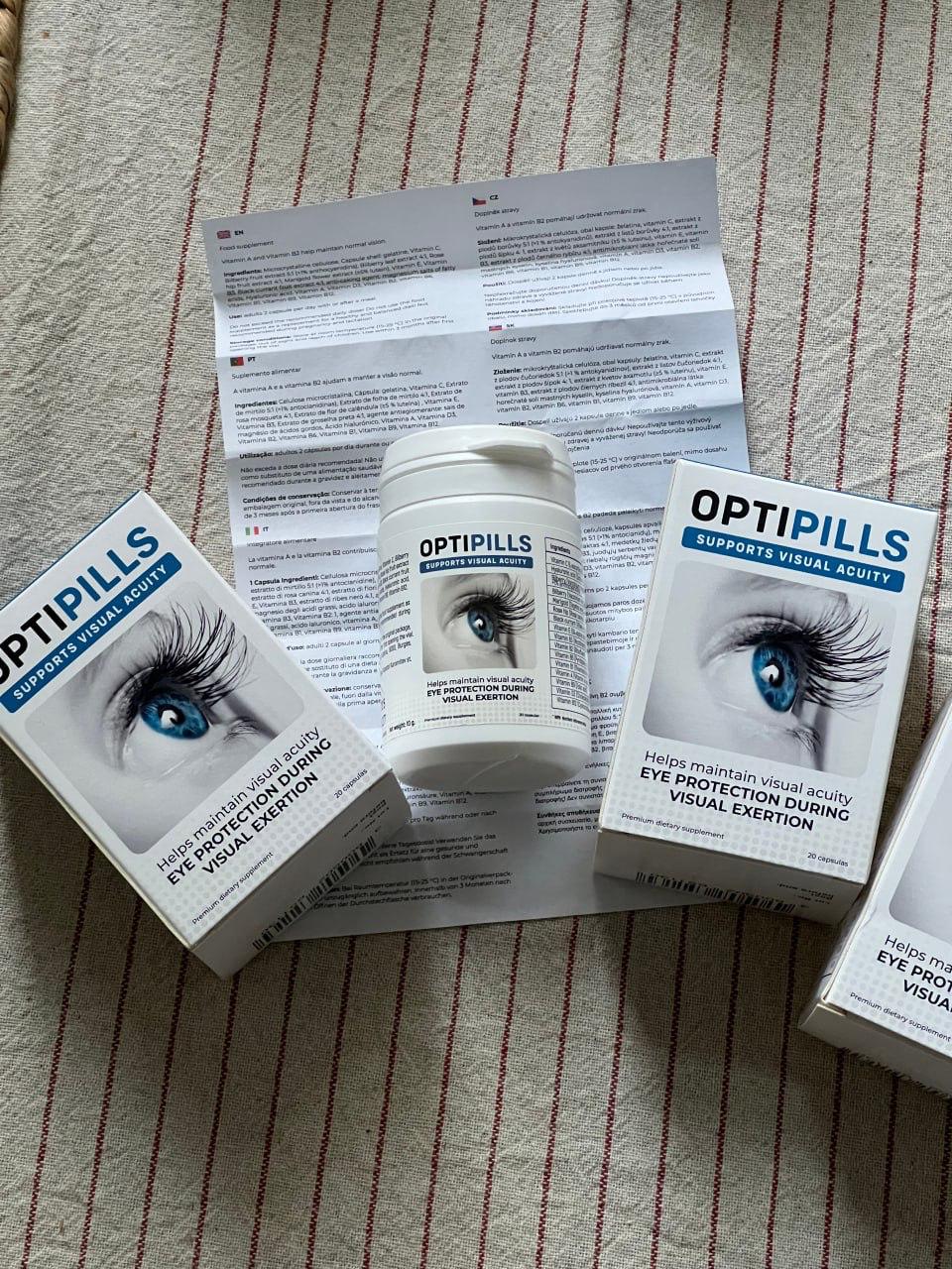 Boîtes et notice OptiPills reçues par Sophie